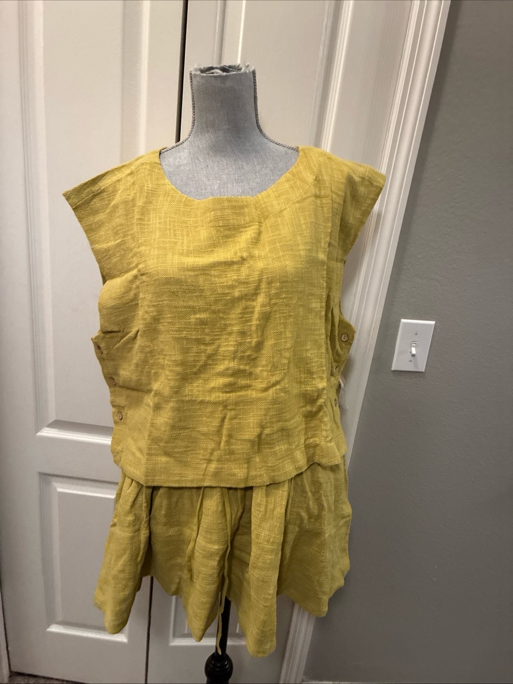 Free people ladies Skye mini skirt & top set size large